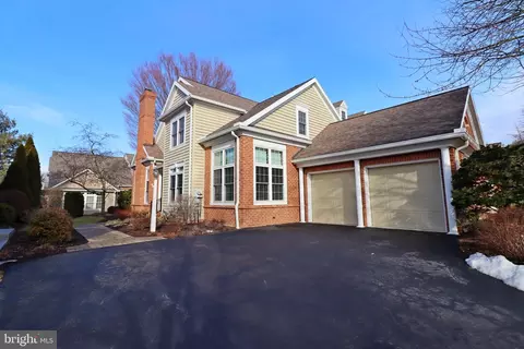 617 Northfield Rd, Lititz, PA 17543