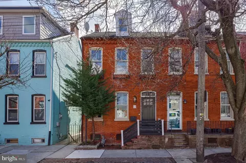 18 E New St, Lancaster, PA 17602