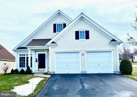 1875 Pool Frg, Lancaster, PA 17601