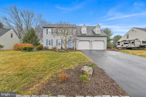 729 Rosemont Dr, Lititz, PA 17543