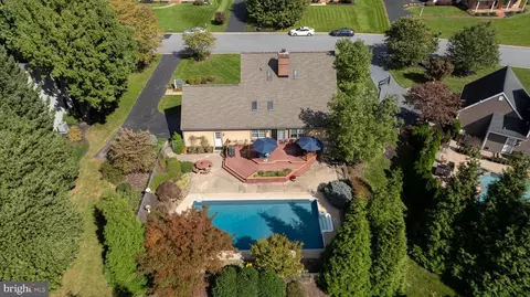 6 Bennington Cir, Lititz, PA 17543 photo 16
