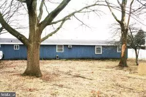 849 Mount Joy Rd, Manheim, PA 17545