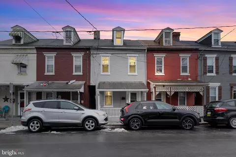 226 S 2nd St, Columbia, PA 17512