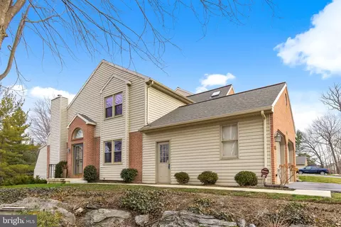 46 River Bend Park, Lancaster, PA 17602