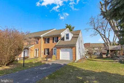 247 Huntington Dr, Mountville, PA 17554