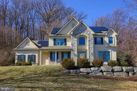 1340 Jasmine Ln, Lancaster, PA 17601