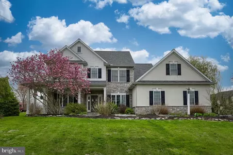 1860 Windy Hill Rd, Lancaster, PA 17602