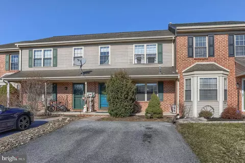 35 Windemere Ct, Elizabethtown, PA 17022