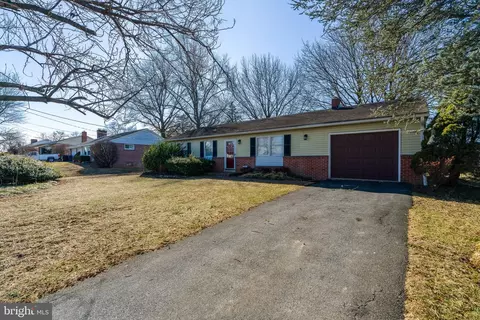 114 Supervisors Rd, Lancaster, PA 17603
