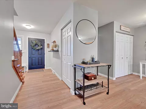 118 Pepperton Ct, Lititz, PA 17543 photo 9