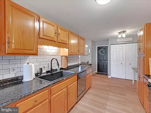 118 Pepperton Ct, Lititz, PA 17543 photo 18