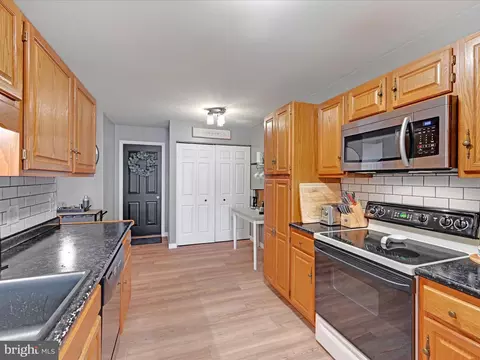118 Pepperton Ct, Lititz, PA 17543 photo 17