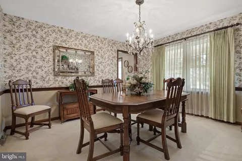 17 Buttonwood Dr, Lititz, PA 17543 photo 8