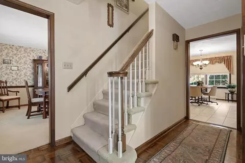 17 Buttonwood Dr, Lititz, PA 17543 photo 6