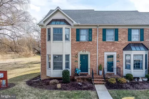 535 Cobblestone Ln, Lancaster, PA 17601