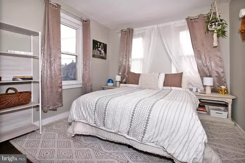 27 E Lincoln Ave, Lititz, PA 17543 photo 18