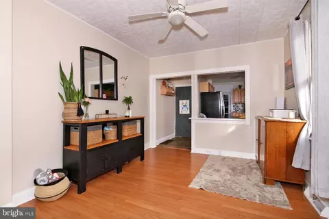 27 E Lincoln Ave, Lititz, PA 17543 photo 8
