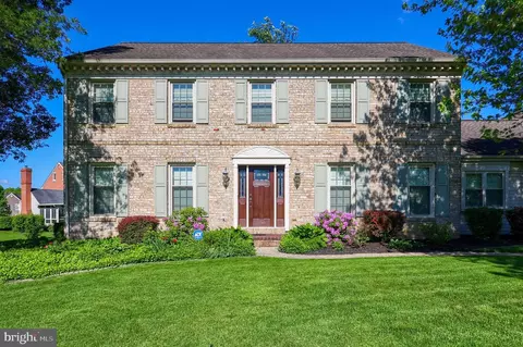 Exterior - 128 Hammersmith Ln, Lititz, PA 17543 photo 11 of 13