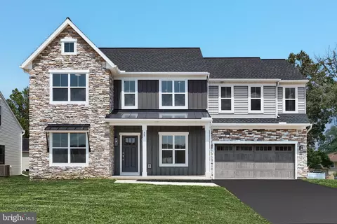 35 Vista Ct, Lititz, PA 17543