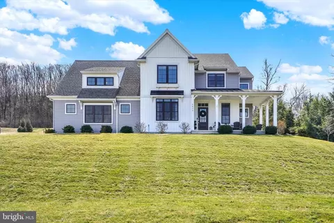 4032 Marietta Ave, Columbia, PA 17512
