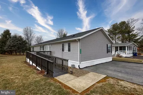 119 Tulip Cir, Ephrata, PA 17522