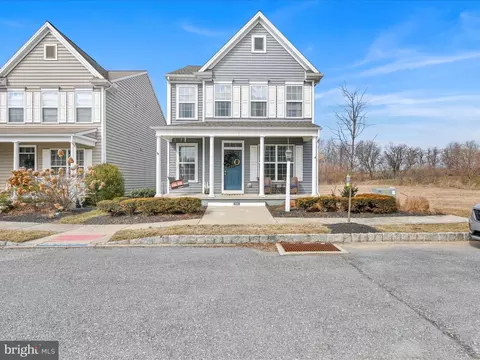 206 Alden St, Mount Joy, PA 17552