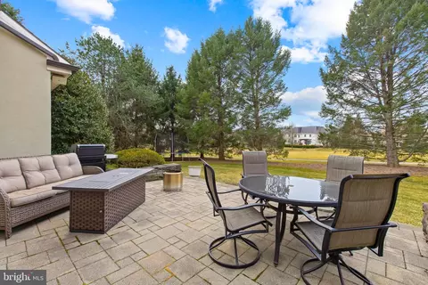 Other - 810 Woodfield Dr, Lititz, PA 17543 photo 3 of 12
