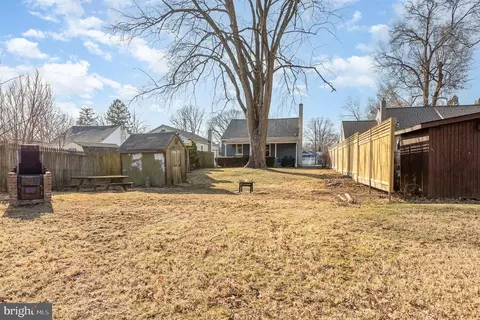 157 N Locust St, Lititz, PA 17543 photo 24