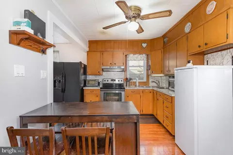 157 N Locust St, Lititz, PA 17543 photo 12