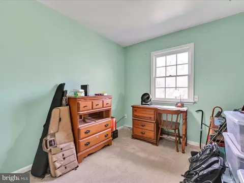 Bedroom - 68 Robinhill Dr, Lititz, PA 17543 photo 8 of 8