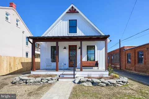 640 S 12th St, Columbia, PA 17512