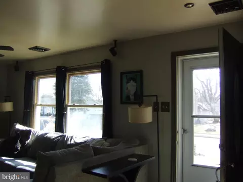 237 Noble St, Lititz, PA 17543 photo 6