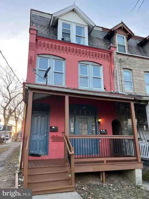 28 N Broad St, Lancaster, PA 17602