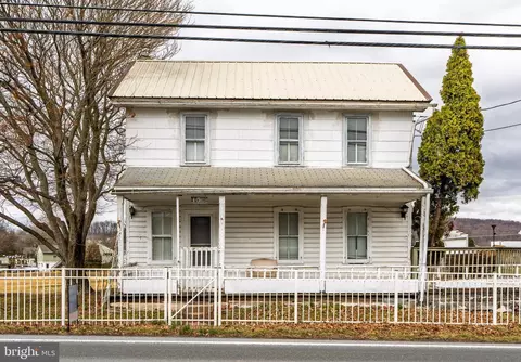 156 Hahnstown Rd, Ephrata, PA 17522
