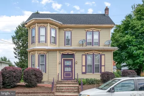 21 W Donegal St, Mount Joy, PA 17552