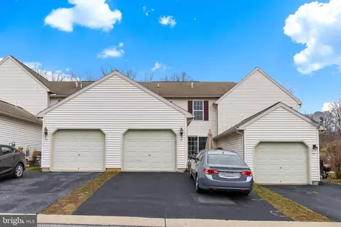 Other - 724 E Newport Rd, Lititz, PA 17543 photo 2 of 9