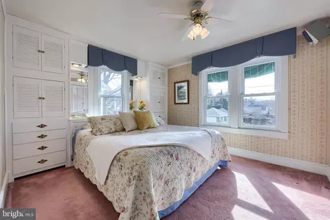 Bedroom - 405 S Cedar St, Lititz, PA 17543 photo 1 of 6