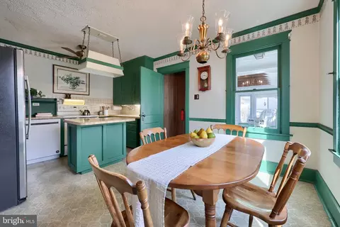 Dining - 405 S Cedar St, Lititz, PA 17543 photo 1 of 1