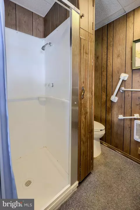 Bath - 405 S Cedar St, Lititz, PA 17543 photo 1 of 3