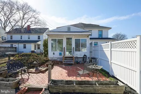 Exterior - 405 S Cedar St, Lititz, PA 17543 photo 8 of 8