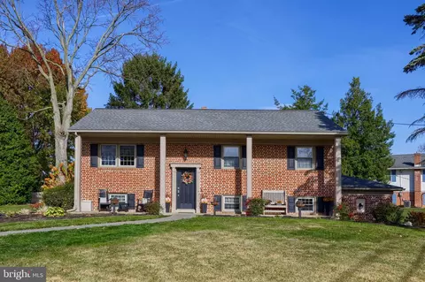 858 Church St, Landisville, PA 17538