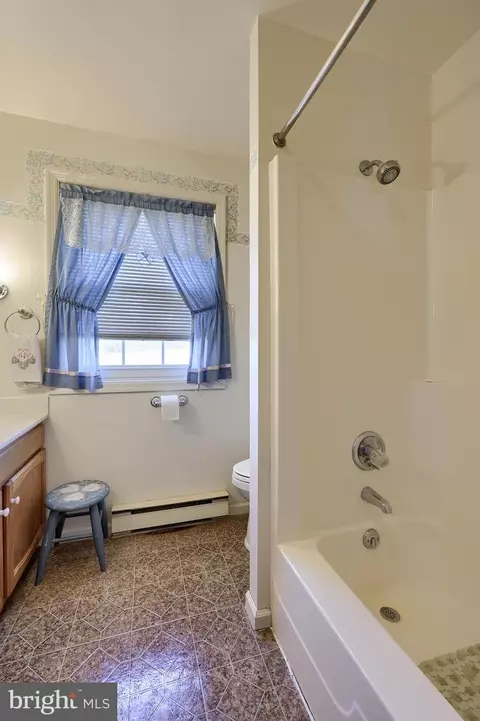 310 Long Ln, Lititz, PA 17543 photo 21