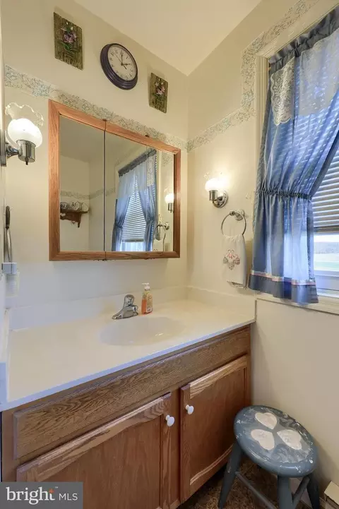 310 Long Ln, Lititz, PA 17543 photo 22