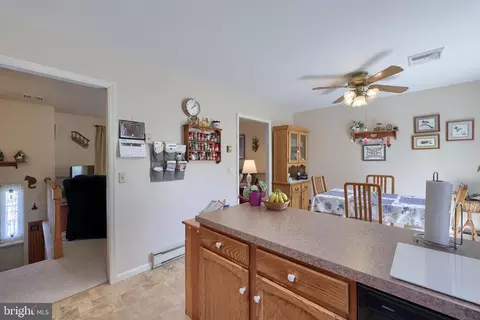 310 Long Ln, Lititz, PA 17543 photo 10