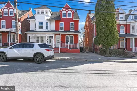 556 Union St, Columbia, PA 17512