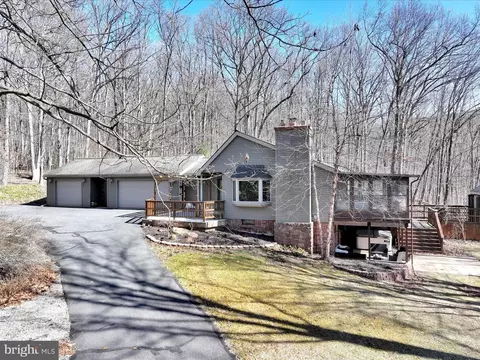 82 Fox Rd, Newmanstown, PA 17073