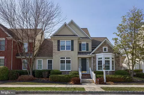 1442 Drake Ln, Lancaster, PA 17601