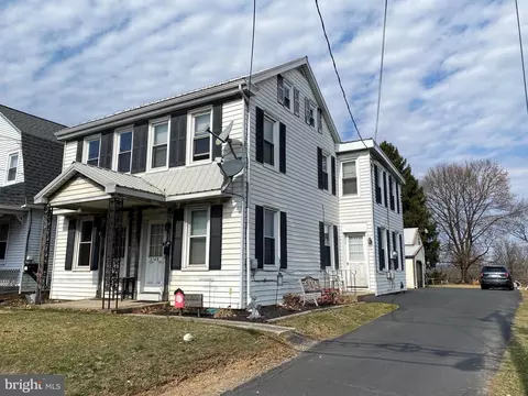 2147 2149 Main St, Lititz, PA 17543