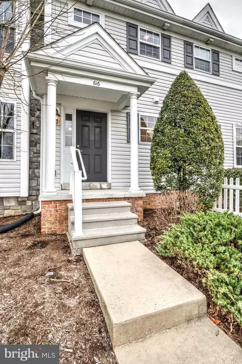616 Wagonwheel Rd, Lititz, PA 17543 photo 4
