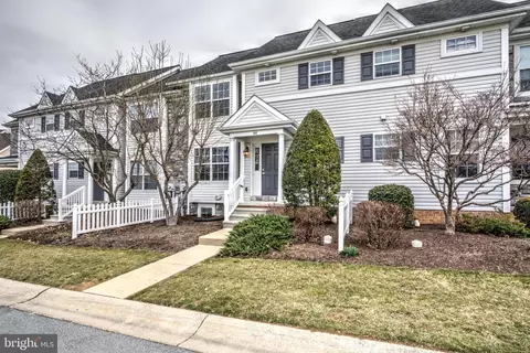 616 Wagonwheel Rd, Lititz, PA 17543 photo 2